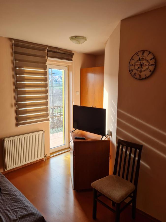 Vila Belilo Sremski Karlovci Exteriör bild