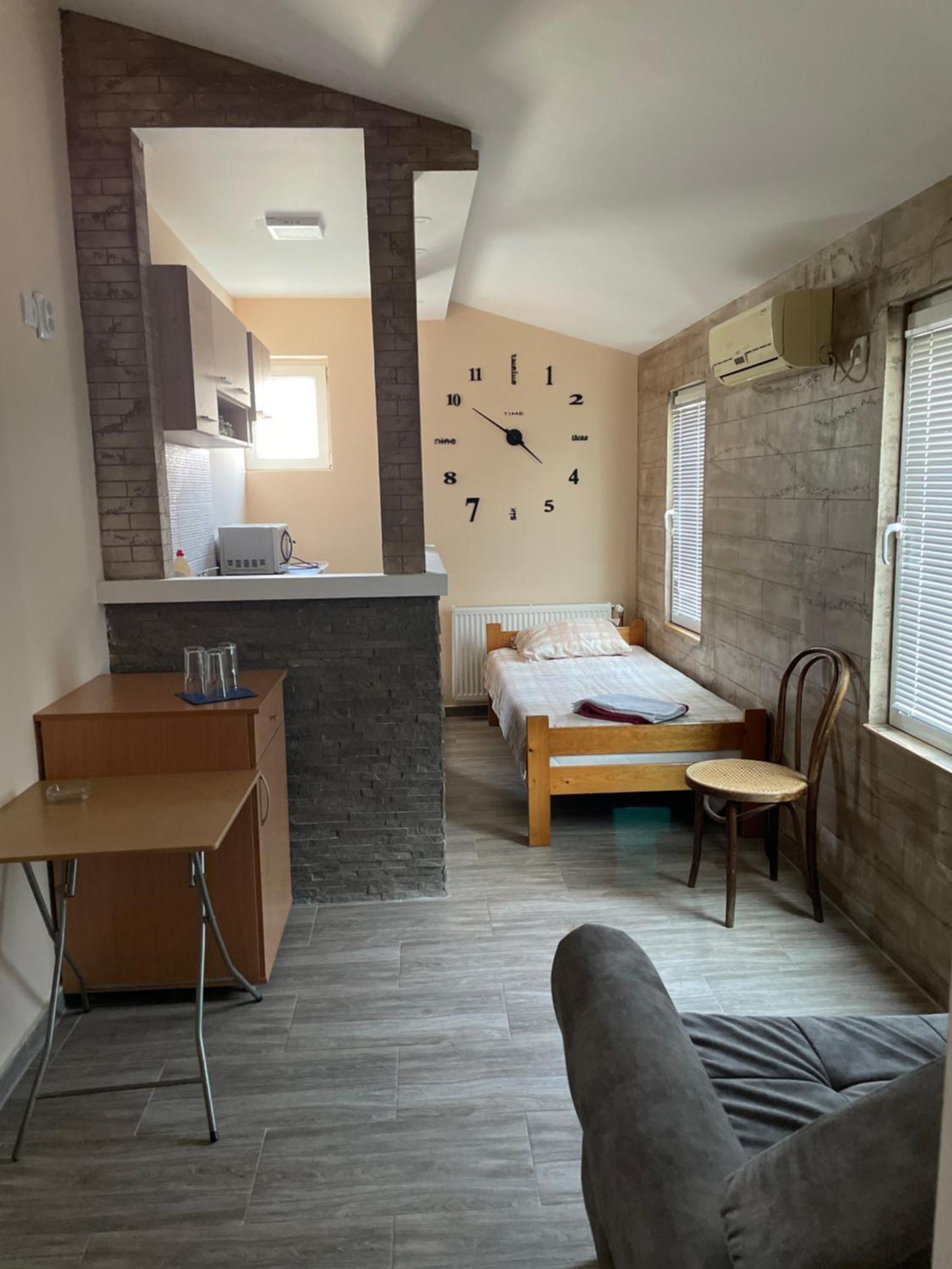 Vila Belilo Sremski Karlovci Exteriör bild